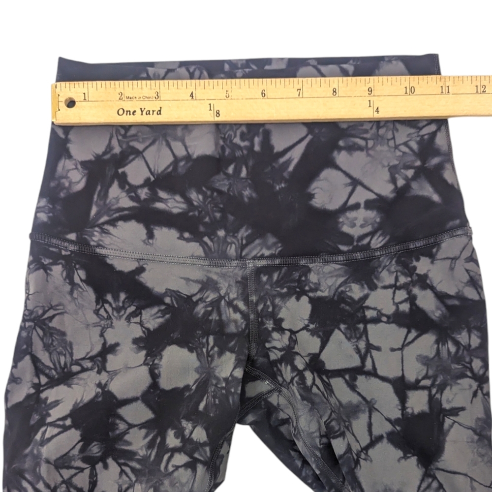 Lululemon Wunder Under Tie Dye Leggings Shibori Black Grey Womens 4 - Picture 7 of 9